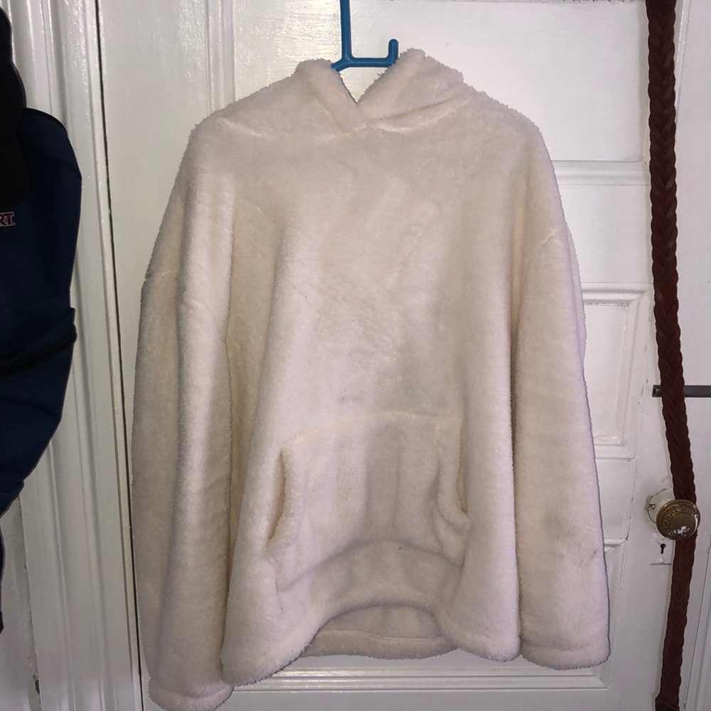 COZY FLEECE PULLOVER HOODIE